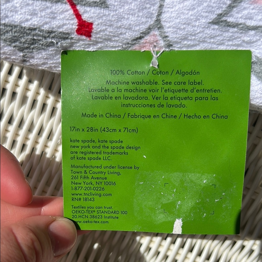 Kate Spade Martini Print Towel Set of Three NWT - Picture 5 of 5